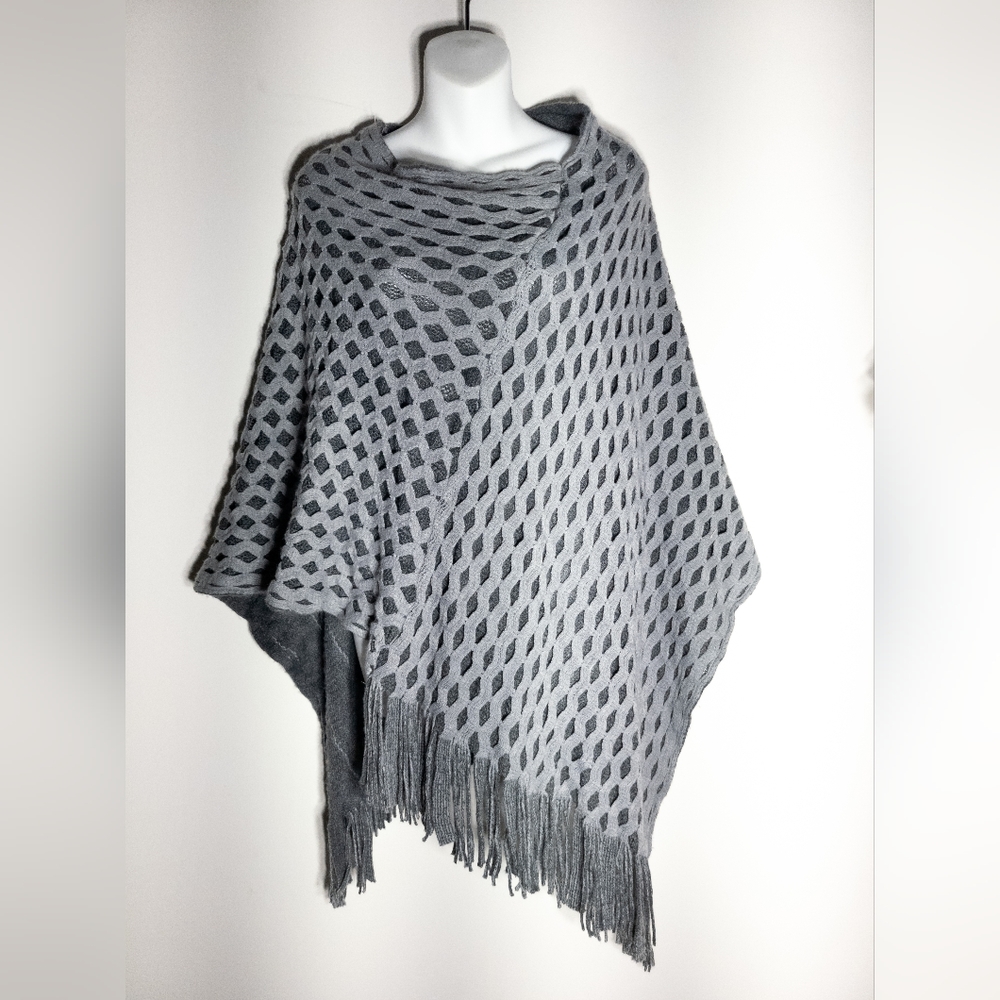 Cherish Hallow Lattice Batwing Knit Cape